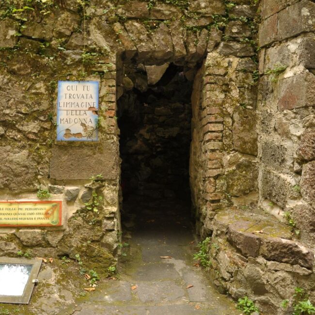 Roccamonfina - Madonna dei Lattani